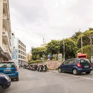 /